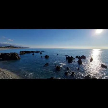 Italian Coastal Escape - 5 Minutes From The Sea Cipollina